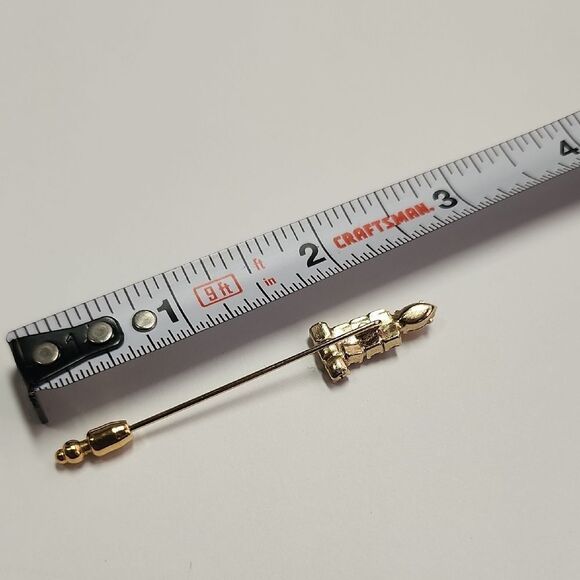 Candle Gold and Red Stick Pin - Picture 5 of 5